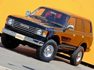 ランクル８０最終モデル　丸目　４ｘ４ＡＲＢ　アウトドア