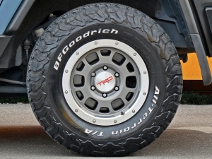 ＦＪクルーザーアルティメットＥＤ　限定車　アウトドア　キャンプ