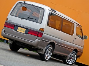 ハイエース100系ディーゼル　４ＷＤ　１００ハイエース　