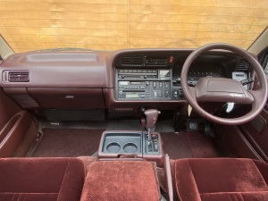 ハイエース100系ディーゼル　４ＷＤ　１００ハイエース　