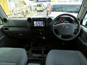 ランクル７０再販モデル　ランクル70　リフトアップ