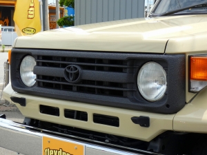 ランクル７０アウトドア　キャンプ　車中泊　バンライフ　１BOX　ベッド　キャンピングカー