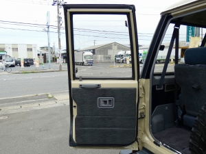 ランクルプラドキャンプ　アウトドア　レジャー　４ＷＤ　ＳＵＶ