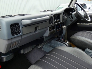 ランクルプラドキャンプ　アウトドア　レジャー　４ＷＤ　ＳＵＶ