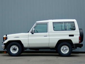 ランクル７０キャンプ　アウトドア　レジャー　４ＷＤ　ＳＵＶ