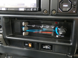ランクル７０キャンプ　アウトドア　レジャー　４ＷＤ　ＳＵＶ