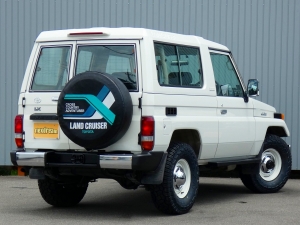 ランクル７０キャンプ　アウトドア　レジャー　４ＷＤ　ＳＵＶ