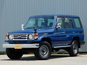 ランクル70 4WD 70 軽油　アウトドア　
