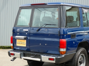 ランクル７０4WD 70 軽油　アウトドア　