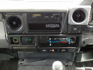 ランクル７０4WD 70 軽油　アウトドア　