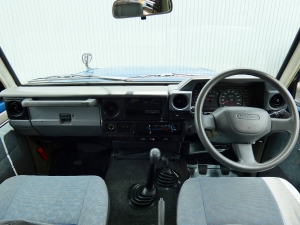 ランクル７０4WD 70 軽油　アウトドア　