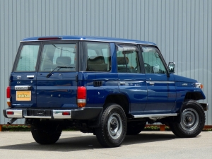 ランクル７０4WD 70 軽油　アウトドア　