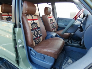 ランクルプラド95系アウトドア　キャンプ　車中泊　95プラド　Classic　