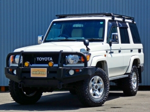 ランクル７０キャンプ　アウトドア　レジャー　４ＷＤ　ＳＵＶ