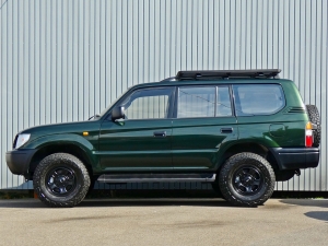 ランクルプラドキャンプ　アウトドア　レジャー　４ＷＤ　ＳＵＶ