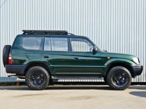 ランクルプラドキャンプ　アウトドア　レジャー　４ＷＤ　ＳＵＶ