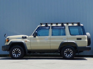 ランクル７０キャンプ　アウトドア　レジャー　４ＷＤ　ＳＵＶ