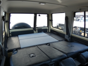 ランクル７０キャンプ　アウトドア　レジャー　４ＷＤ　ＳＵＶ
