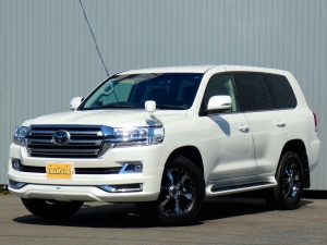 ランクル２００ キャンプ　アウトドア　レジャー　４ＷＤ　ＳＵＶ