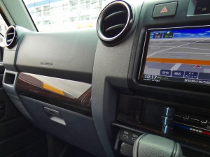 ランクル７０キャンプ　アウトドア　レジャー　４ＷＤ　ＳＵＶ