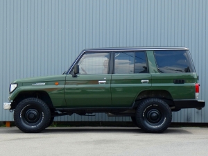 ランクルプラドキャンプ　アウトドア　レジャー　４ＷＤ　ＳＵＶ