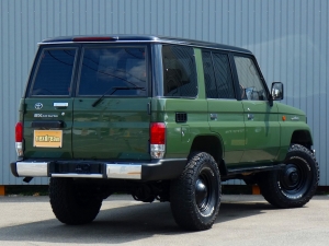 ランクルプラドキャンプ　アウトドア　レジャー　４ＷＤ　ＳＵＶ