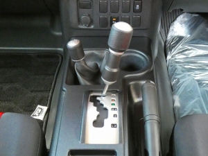 ＦＪクルーザーキャンプ　アウトドア　レジャー　４ＷＤ　ＳＵＶ