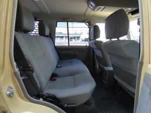ランクル７０キャンプ　アウトドア　レジャー　４ＷＤ　ＳＵＶ
