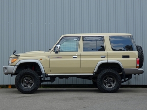 ランクル７０キャンプ　アウトドア　レジャー　４ＷＤ　ＳＵＶ