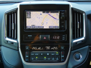 ランクル２００キャンプ　アウトドア　レジャー　４ＷＤ　ＳＵＶ