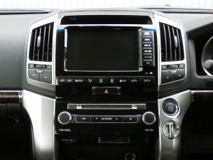 ランクル２００キャンプ　アウトドア　レジャー　４ＷＤ　ＳＵＶ