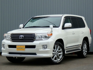 ランクル２００キャンプ　アウトドア　レジャー　４ＷＤ　ＳＵＶ