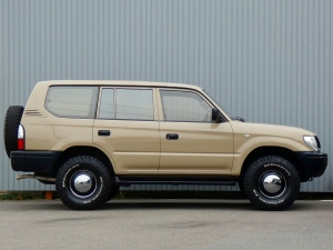 ランクルプラドキャンプ　アウトドア　レジャー　４ＷＤ　ＳＵＶ