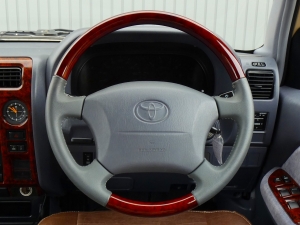 ランクルプラドキャンプ　アウトドア　レジャー　４ＷＤ　ＳＵＶ