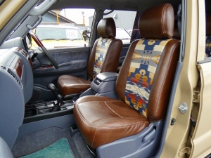 ランクルプラドキャンプ　アウトドア　レジャー　４ＷＤ　ＳＵＶ