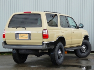 ハイラックスサーフキャンプ　アウトドア　レジャー　４ＷＤ　ＳＵＶ
