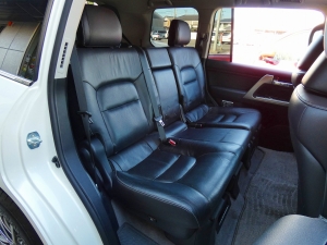 ランクル２００キャンプ　アウトドア　レジャー　４ＷＤ　ＳＵＶ