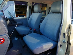 ランクル７０キャンプ　アウトドア　レジャー　４ＷＤ　ＳＵＶ
