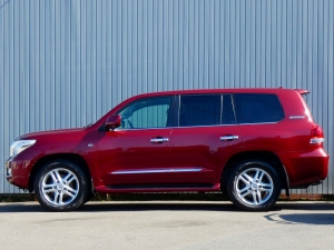 ランクル２００キャンプ　アウトドア　レジャー　４ＷＤ　ＳＵＶ