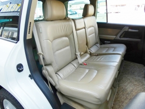 ランクル２００キャンプ　アウトドア　レジャー　４ＷＤ　ＳＵＶ