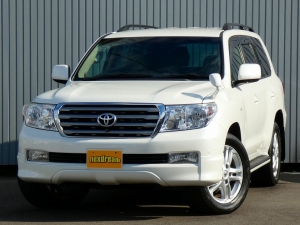 ランクル２００キャンプ　アウトドア　レジャー　４ＷＤ　ＳＵＶ