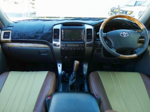 ランクルプラド120系キャンプ　アウトドア　レジャー　４ＷＤ　ＳＵＶ