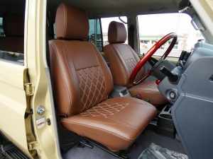 ランクル７０キャンプ　アウトドア　レジャー　４ＷＤ　ＳＵＶ