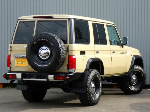 ランクル７０キャンプ　アウトドア　レジャー　４ＷＤ　ＳＵＶ