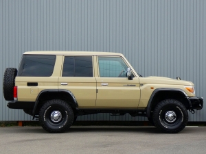 ランクル７０キャンプ　アウトドア　レジャー　４ＷＤ　ＳＵＶ