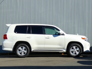 ランクル２００キャンプ　アウトドア　レジャー　４ＷＤ　ＳＵＶ