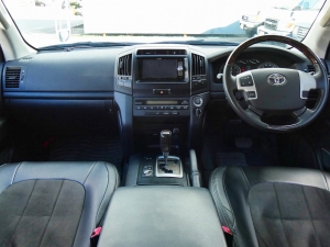 ランクル２００キャンプ　アウトドア　レジャー　４ＷＤ　ＳＵＶ