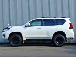 ランクルプラドキャンプ　アウトドア　レジャー　４ＷＤ　ＳＵＶ