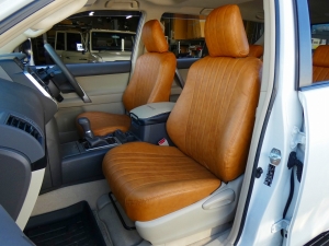 ランクルプラドキャンプ　アウトドア　レジャー　４ＷＤ　ＳＵＶ
