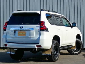 ランクルプラドキャンプ　アウトドア　レジャー　４ＷＤ　ＳＵＶ